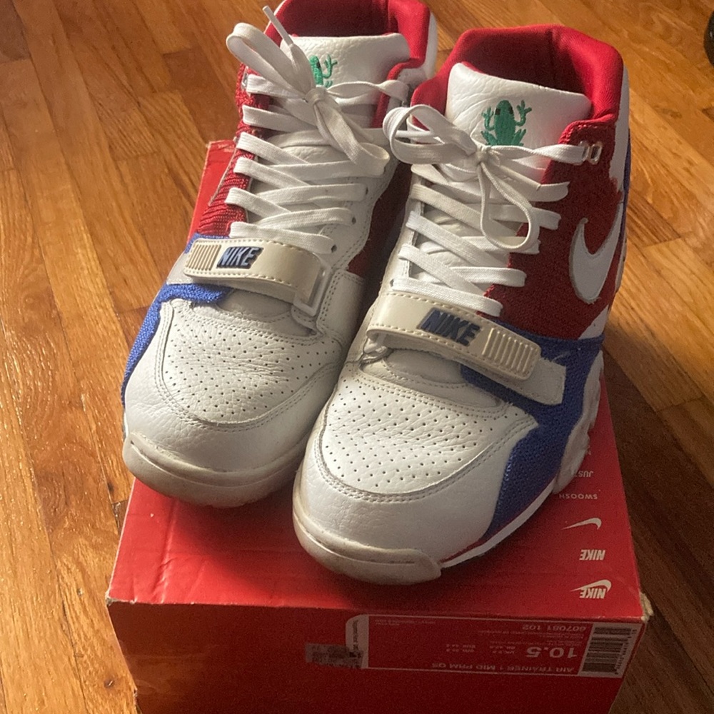 Nike air trainer 1 mid prm qs